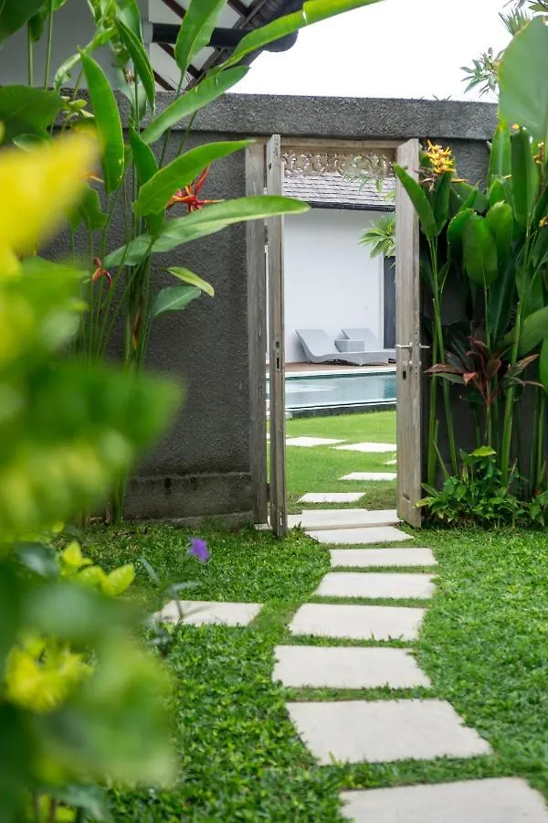 Villa Hiburan 1 By Villa Finder Seminyak Indonesien