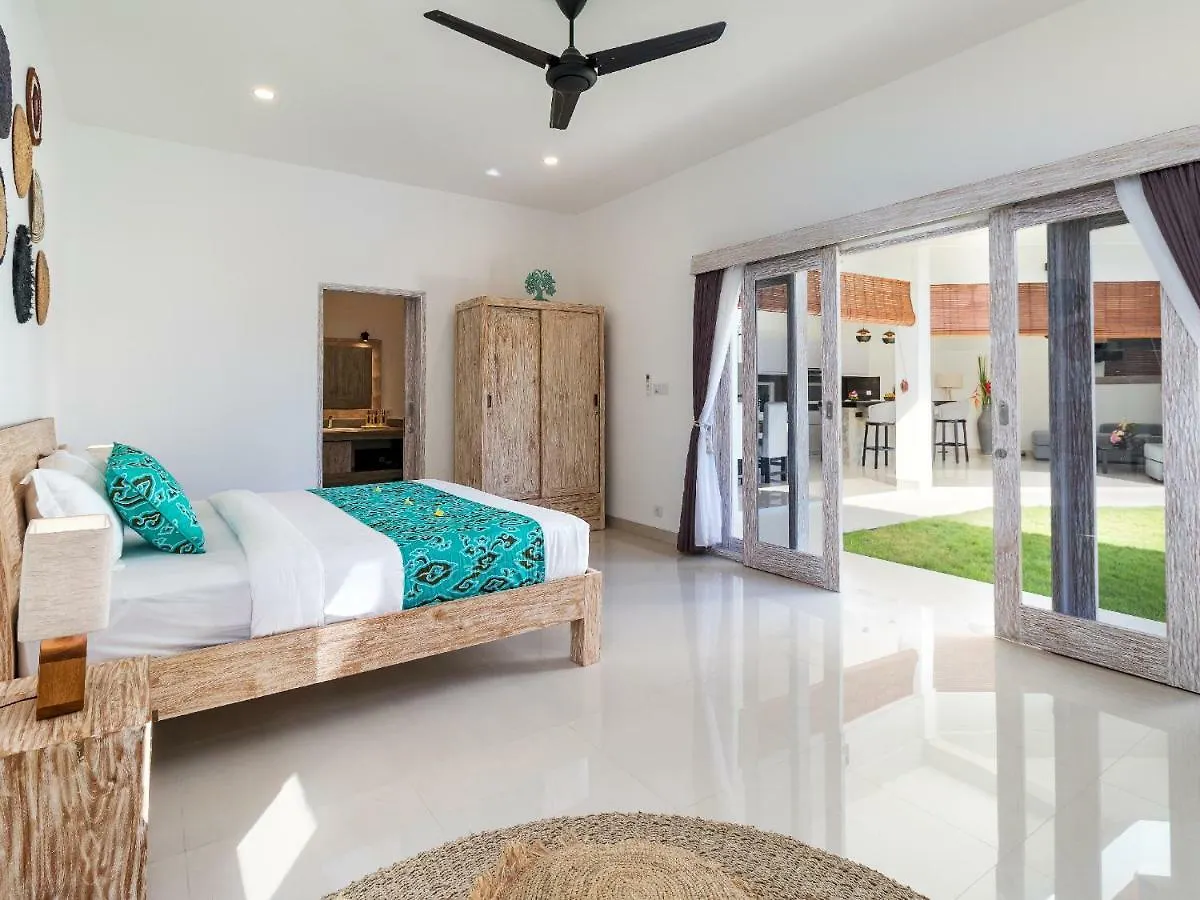 Villa Hiburan 1 By Villa Finder Seminyak